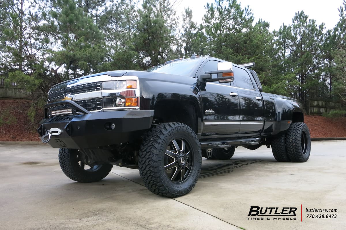 2014 Chevrolet Silverado 3500HD with Fuel Maverick wheels