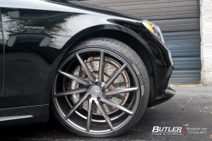2015 Mercedes-Benz S-Class with Vossen CVT wheels