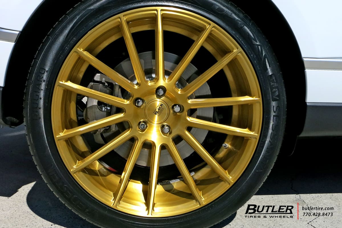 2015 Land Rover Range Rover with Savini BM9 wheels