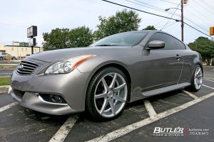 2013 Infiniti G37 with Savini BM10 wheels