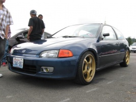 1992 Honda Civic with 17x7.5 Rays Gram Lights wheels