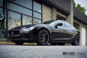 2015 Maserati Ghibli with Vossen CVT wheels