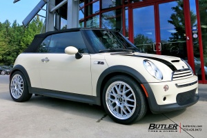 2006 MINI Cooper with ASA AR-1 wheels