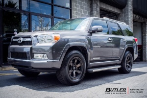 2015 Toyota 4Runner with Fuel Beast wheels