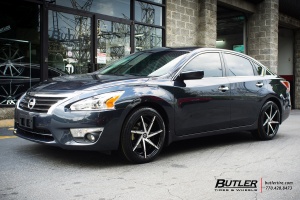 2015 Nissan Altima with Lexani CSS7 wheels