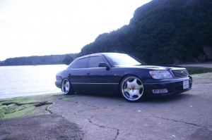 1999 Lexus LS 400 with 19x9.5 ame shallen lx wheels