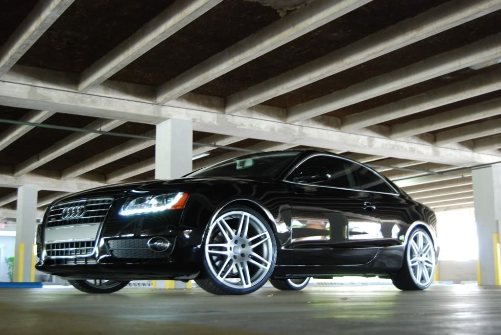 2010 Audi A5 with 20x9 Hartmann HRS4 wheels