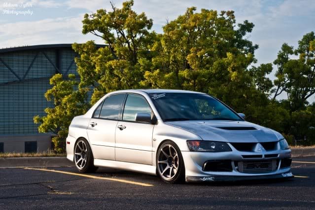 2006 Mitsubishi Lancer Evolution with 17x9.5 MB Battle wheels