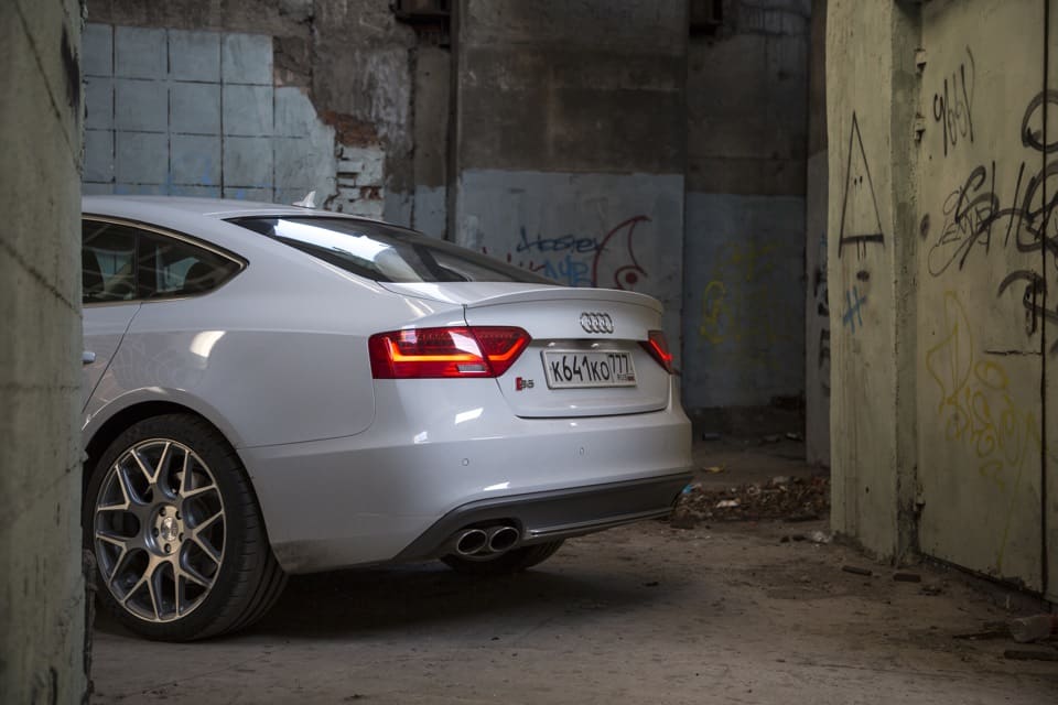 2012 Audi S5 with 19x8.5 Avant Garde M590 wheels