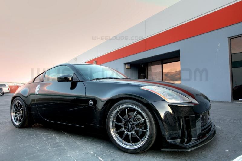 2004 Nissan 350Z with 18x9 Rota DPT wheels