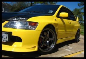 2004 Mitsubishi Lancer Evolution with 18x9.5 5Zigen FN01R-C wheels