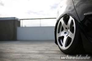 2010 Volkswagen Golf with 18x9 Rundfahren RM110 wheels