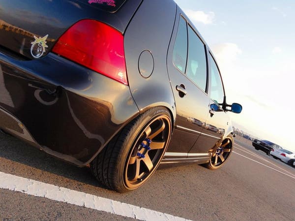 1999 Volkswagen Golf with 18x9.5 Rota Grid wheels