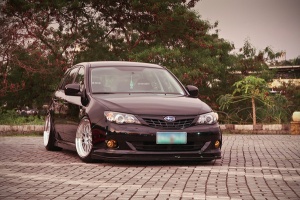 2013 Subaru Impreza with 18x9.5 Linea Corse LeMan wheels