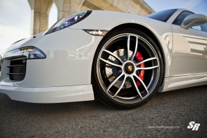 2016 Porsche 911 with 20x9 Techart Formula IV wheels