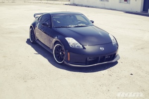2008 Nissan 350Z with 19x9.5 Rays Engineering Volk Racing SF Winning wheels