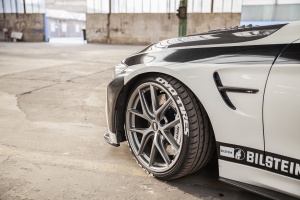 2016 BMW M4 with BBS CH-I wheels