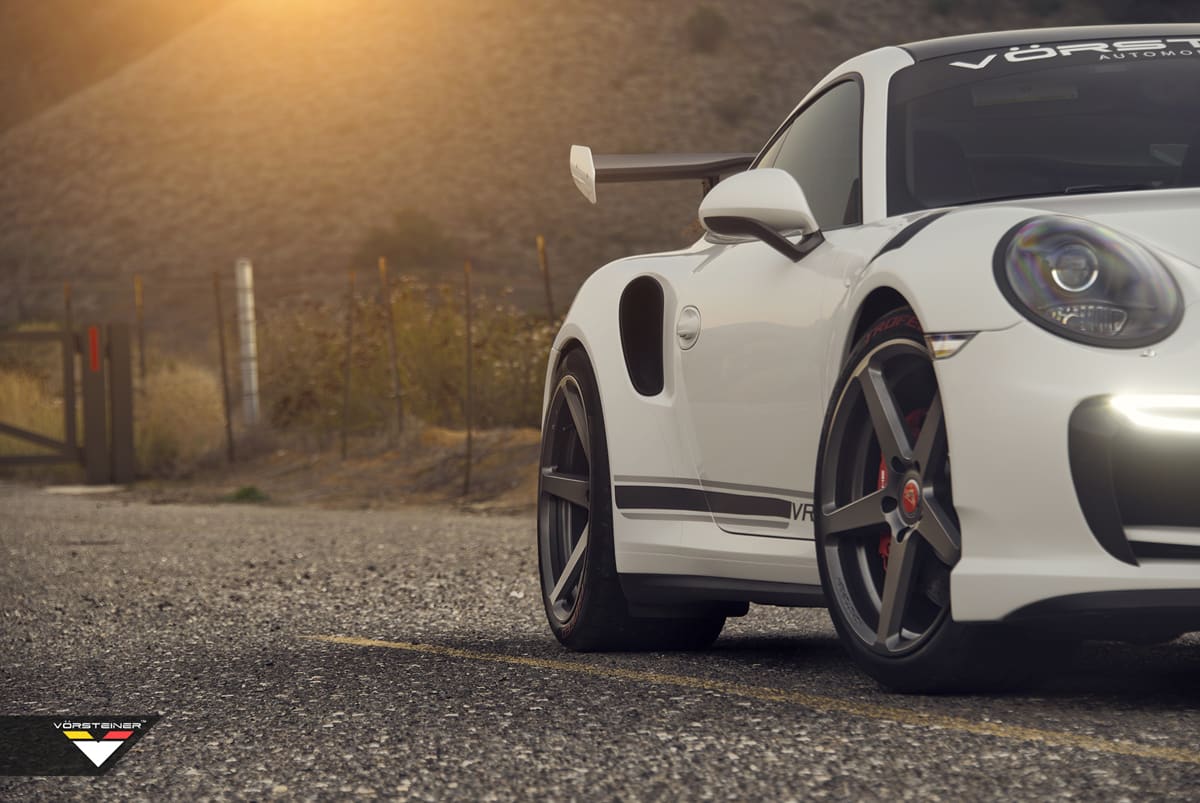 2016 Porsche 911 with 20x9 Vorsteiner V-FF 104 wheels