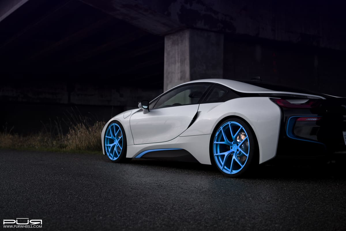 2016 BMW i8 with 22x9 PUR 4OUR wheels