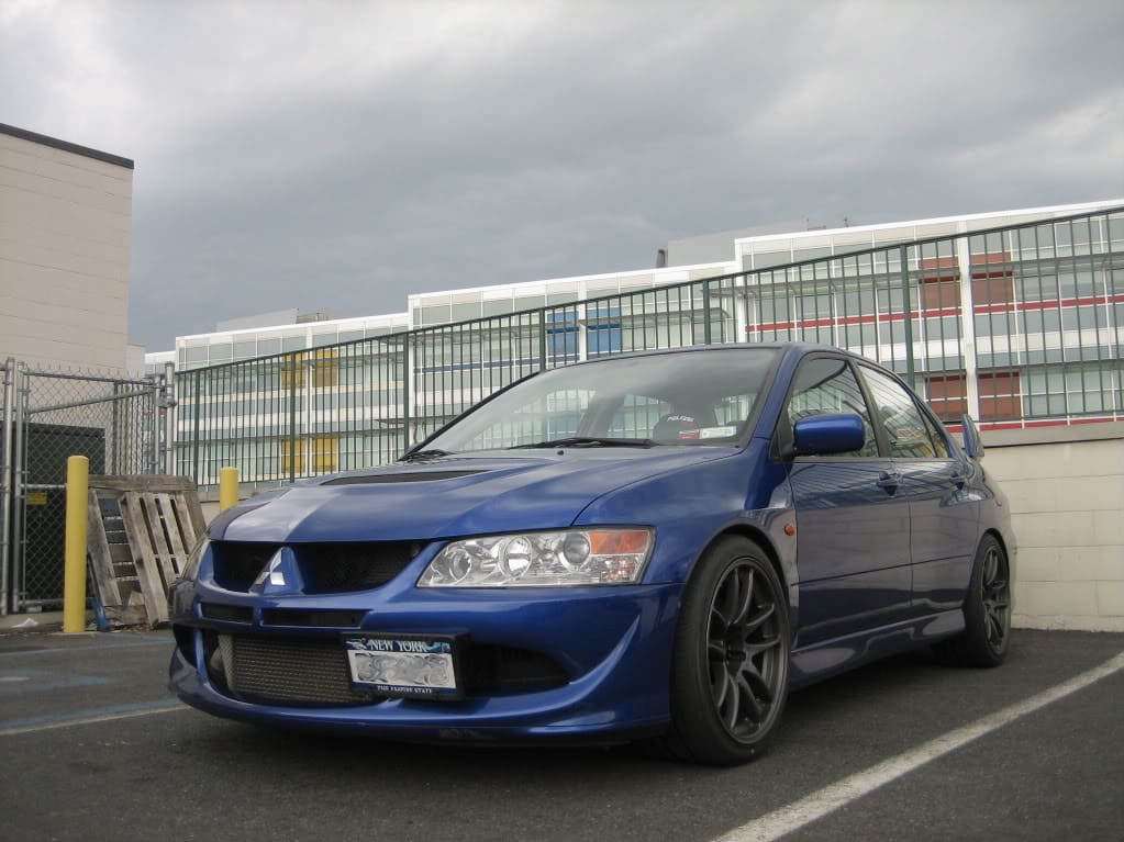 2005 Mitsubishi Lancer Evolution with 18x9.5 Work wheels
