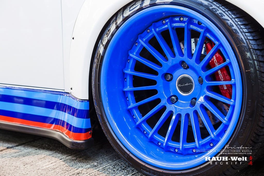 1999 Porsche 911 with 18x10.5 Brixton Classic VL20 wheels