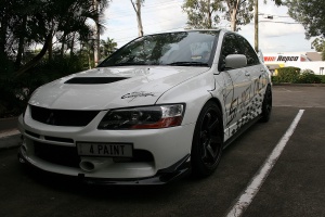 2006 Mitsubishi Lancer Evolution with 18x9.5 Rota Grid wheels