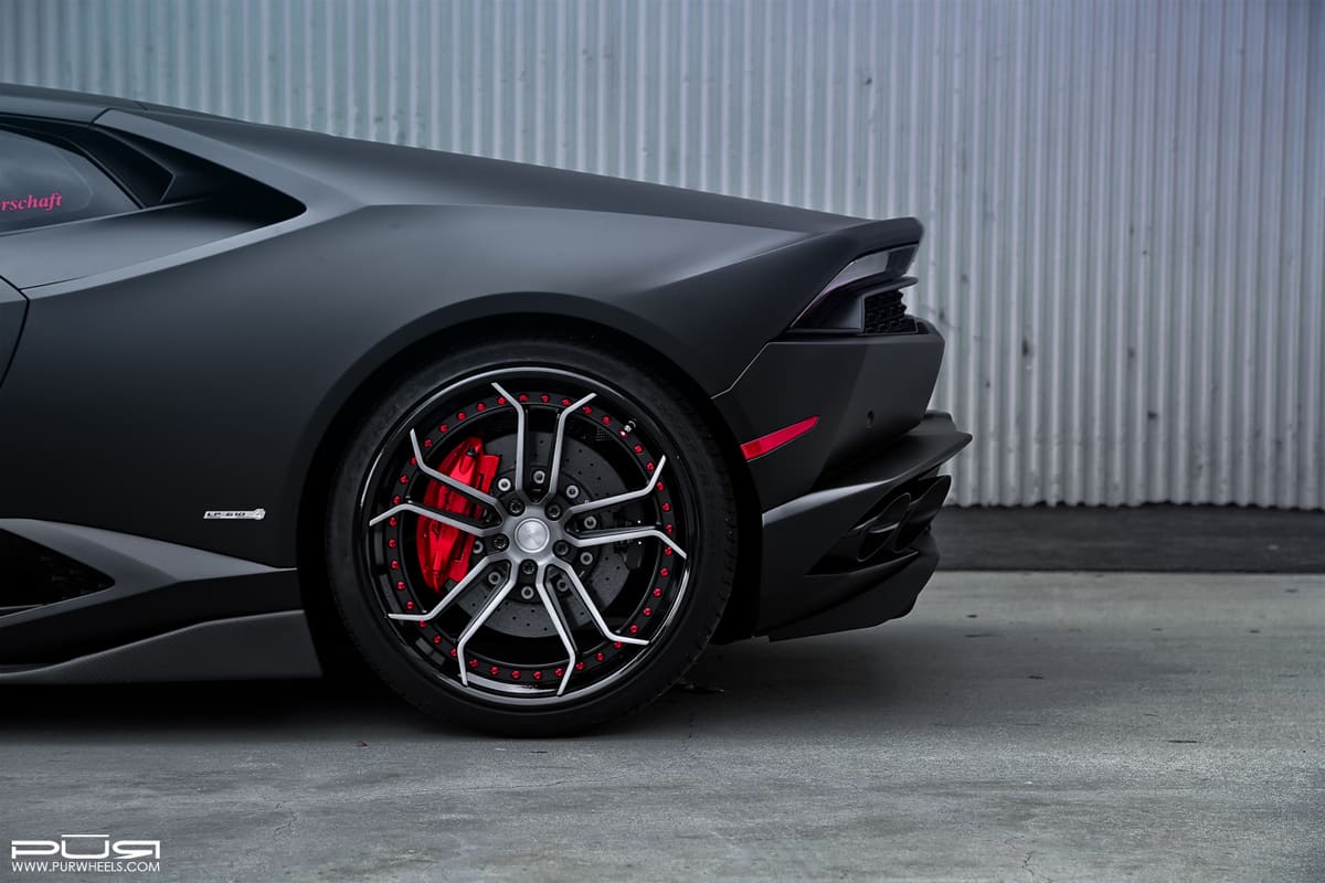 2016 Lamborghini Huracan with 20x9 PUR LX10.V3 wheels