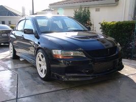 2005 Mitsubishi Lancer Evolution with 18x9.5 Volk Racing TE-37 wheels