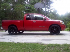 2006 Nissan Titan with KMC wheels