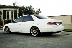 2000 Toyota Camry with 18x8 WORK VS-MX wheels
