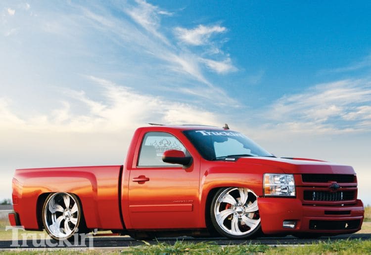 2007 GMC Sierra 1500 with 24x9 wheels