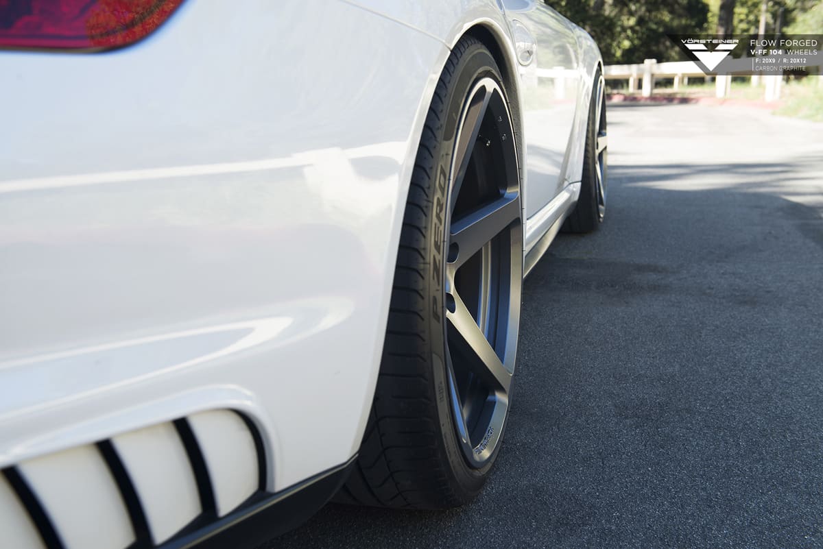 2016 Porsche 911 with 20x9 Vorsteiner V-FF 104 wheels