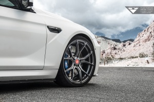 2015 BMW M6 with 21x9.5 Vorsteiner VFF-103 wheels