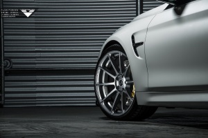 2016 BMW M4 with 20x9.5 Vorsteiner VFF-102 wheels