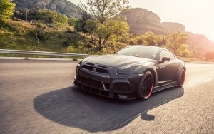2016 Nissan GT-R with 21x10.5 Prior Design PD wheels