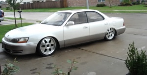 2002 Lexus ES 300 with 18x8 Vienna Kreiss wheels