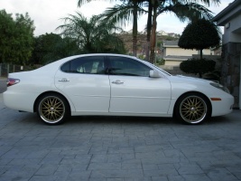 2002 Lexus ES 300 with 19x8.5 Axis Pentas wheels