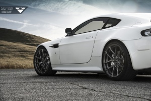 2015 Aston Martin V8 Vantage with 20x9 Vorsteiner VFF-103 wheels