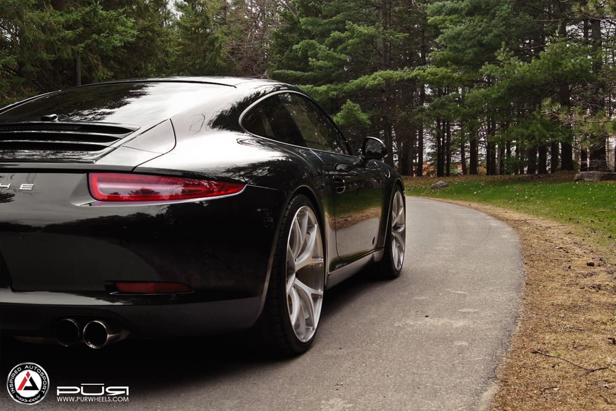2015 Porsche 911 with 20x8.5 PUR 4OUR wheels