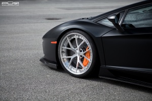 2015 Lamborghini Aventador with 20x9 PUR LX04.V3 wheels