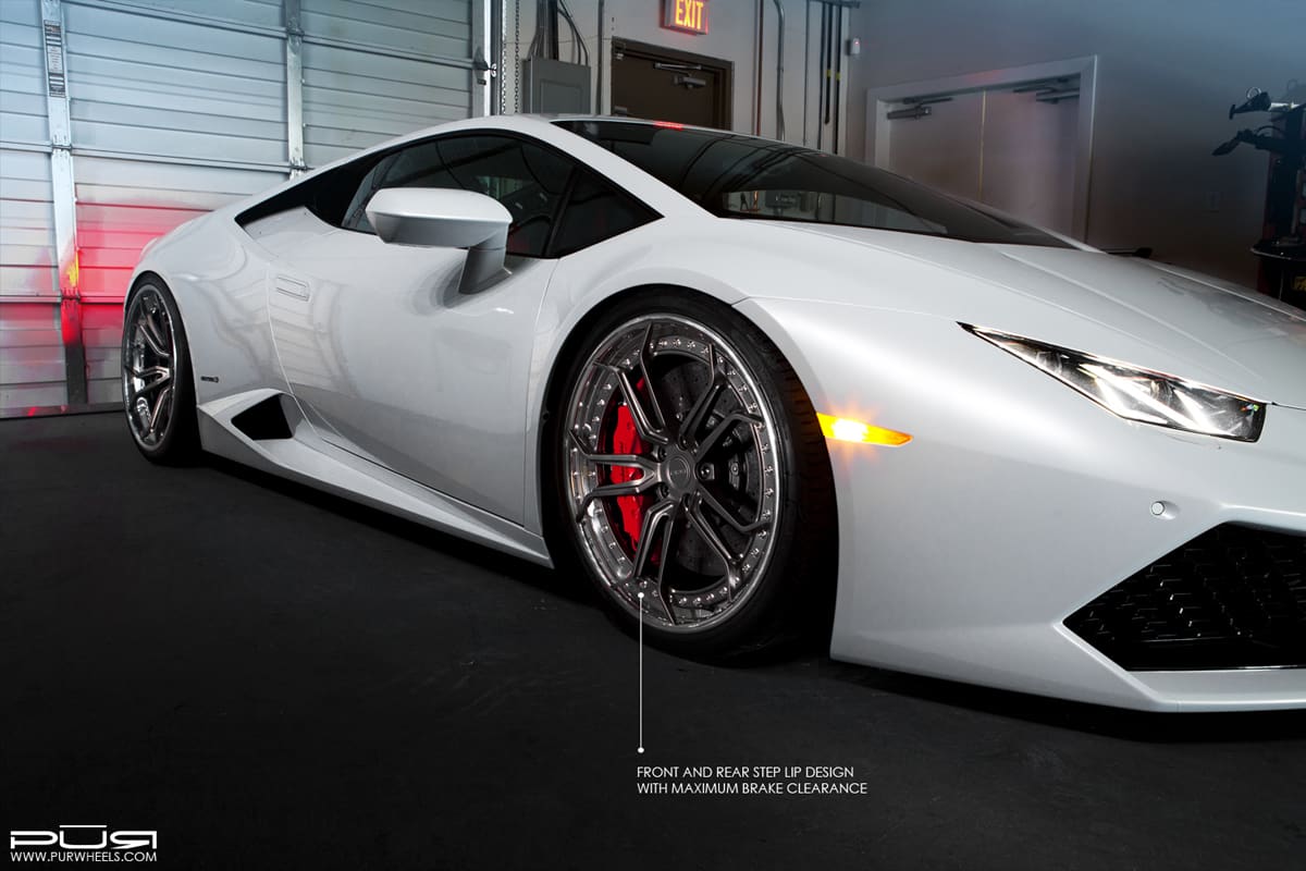 2015 Lamborghini Huracan with 20x9 PUR LX10 wheels