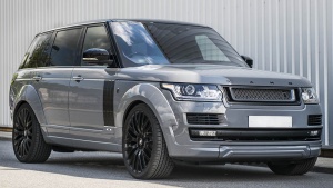 2015 Land Rover Range Rover with 23x9.5 Kahn RS600 wheels
