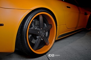 2016 Aston Martin V8 Vantage with 20x9 D2Forged XL2 wheels