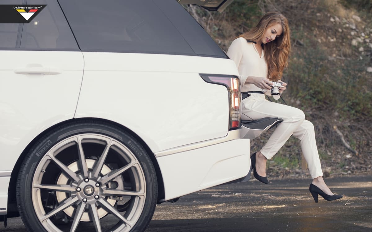 2015 Land Rover Range Rover with 24x10 Vorsteiner VSR-163 wheels
