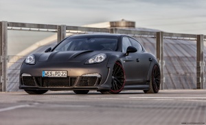2016 Porsche Panamera with Eta Beta Piuma wheels