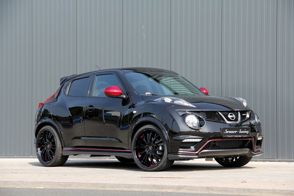 2015 Nissan Juke with 20x9 Barracuda Tzunamee wheels