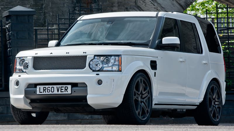2004 Land Rover Discovery with 22x9.5 Kahn RS600 wheels