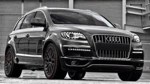 2014 Audi Q7 with 22x9.5 Kahn RS-X wheels