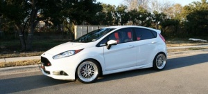 2013 Ford Fiesta with ESM-004 wheels