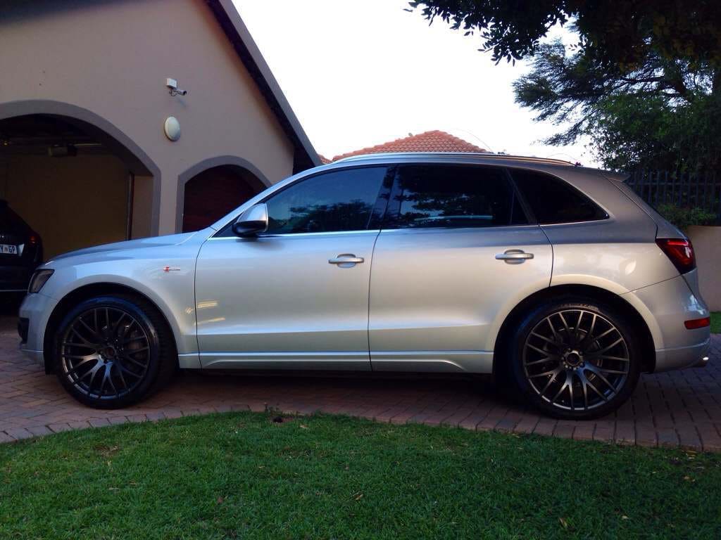 2012 Audi Q5 with STaSIS wheels